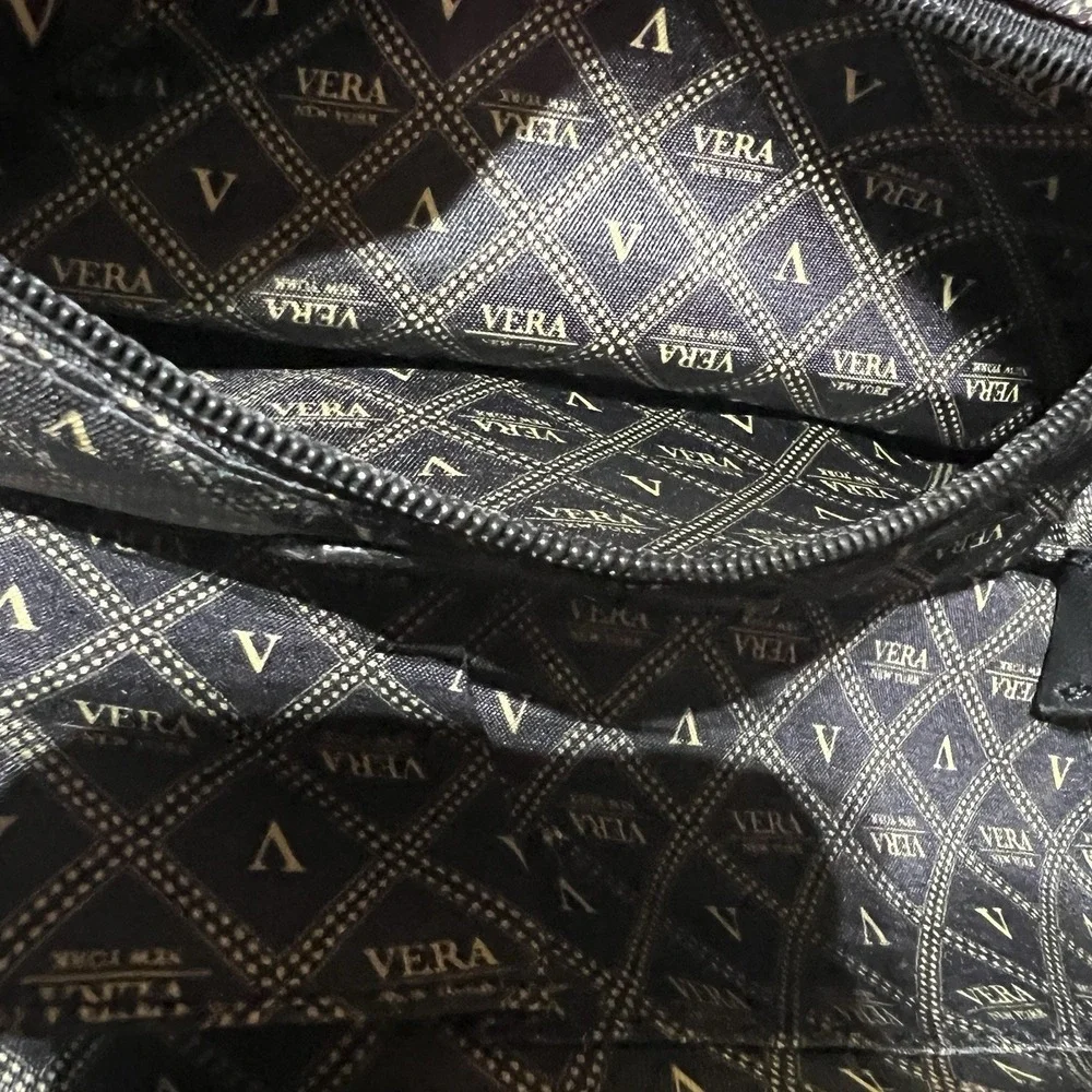 Vera‎ of New York Black Enya Quilt  Satchel Purse Style #VNF22722 Faux Leather